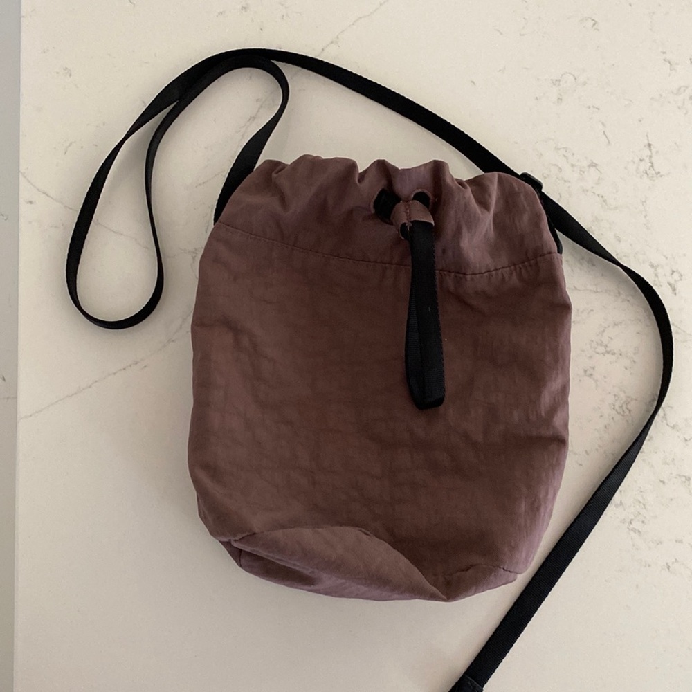 BAGGU Medium Nylon Bucket Bag